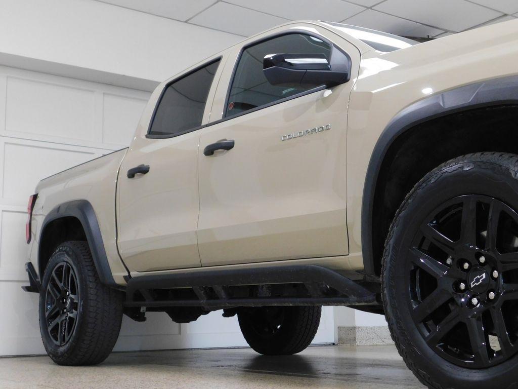 Chevrolet Colorado Trail Boss Crew Cab 4WD 2024