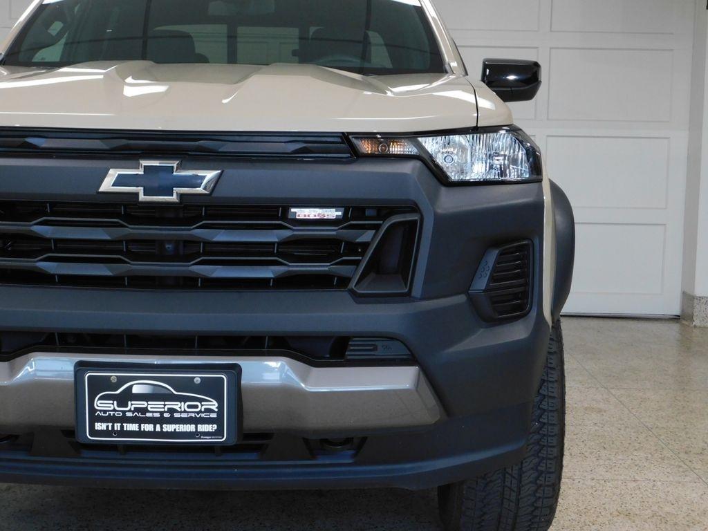 Chevrolet Colorado Trail Boss Crew Cab 4WD 2024