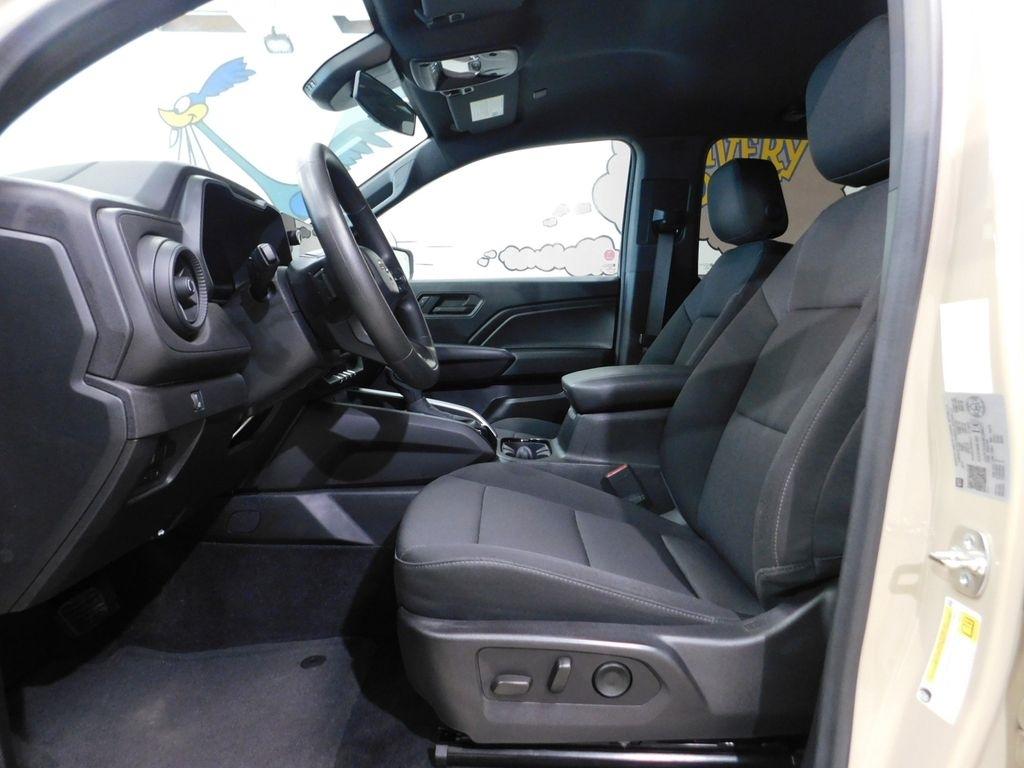 Chevrolet Colorado Trail Boss Crew Cab 4WD 2024