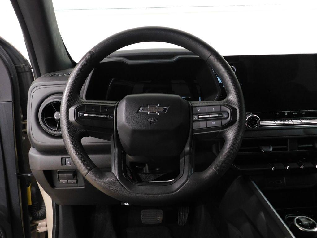 Chevrolet Colorado Trail Boss Crew Cab 4WD 2024