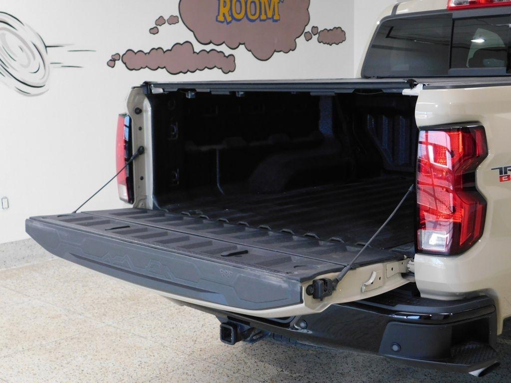 Chevrolet Colorado Trail Boss Crew Cab 4WD 2024