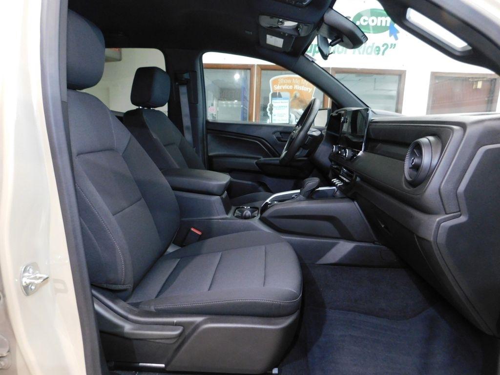 Chevrolet Colorado Trail Boss Crew Cab 4WD 2024