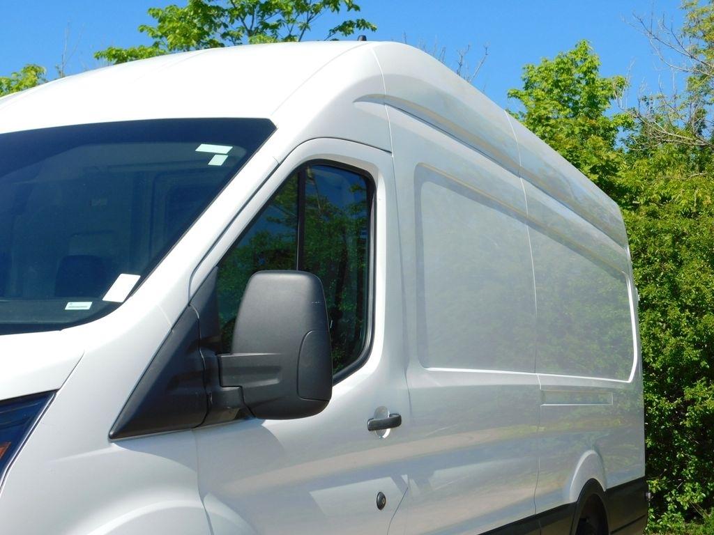 Ford Transit 250 Van High Roof w/Sliding Pass. 148-in. WB EL 2024