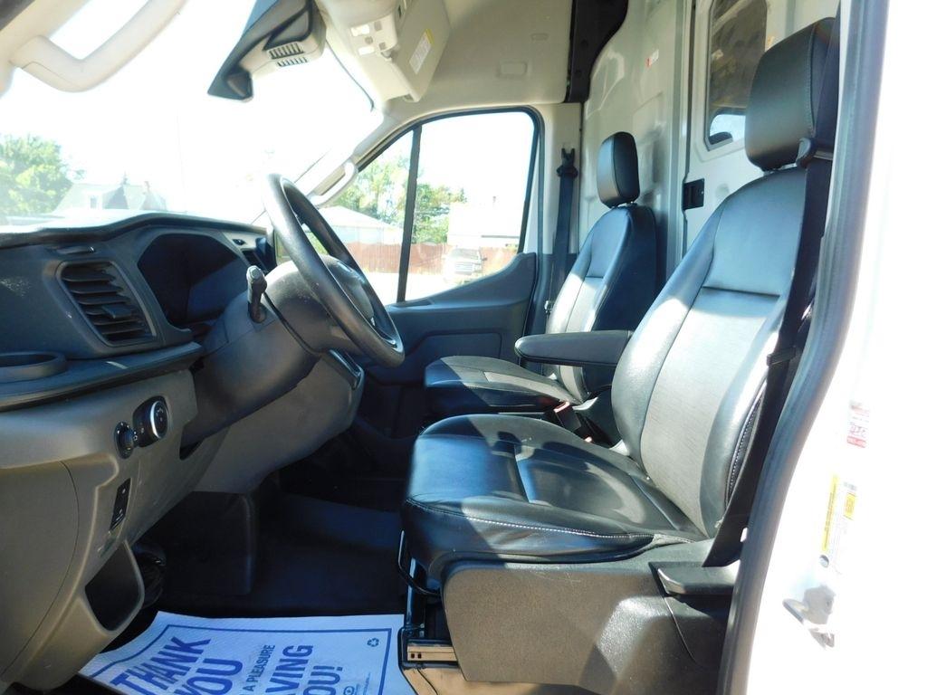 Ford Transit 250 Van High Roof w/Sliding Pass. 148-in. WB EL 2024