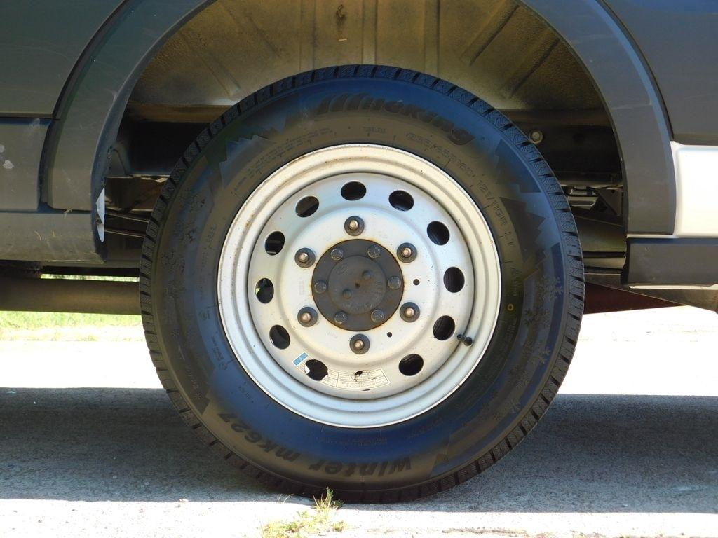 Ford Transit 250 Van High Roof w/Sliding Pass. 148-in. WB EL 2024