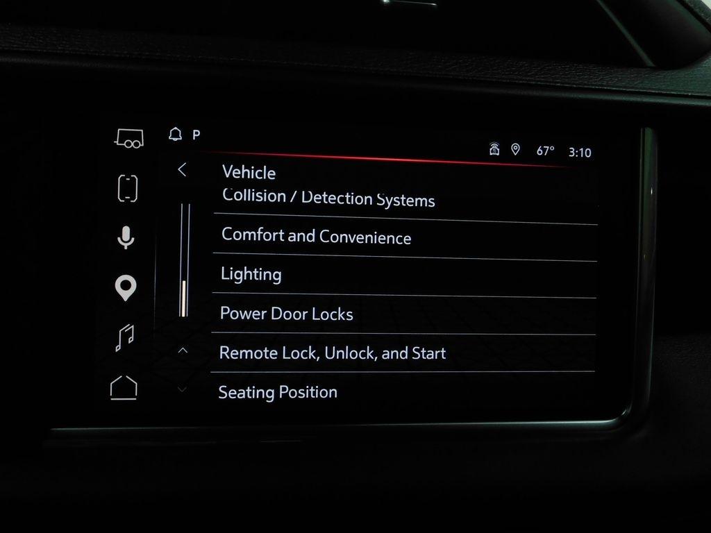 GMC Yukon XL Denali 4WD 2023