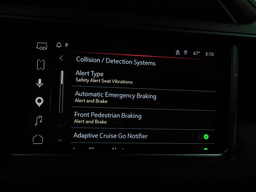 GMC Yukon XL Denali 4WD 2023