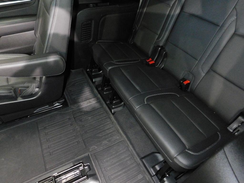 GMC Yukon XL Denali 4WD 2023