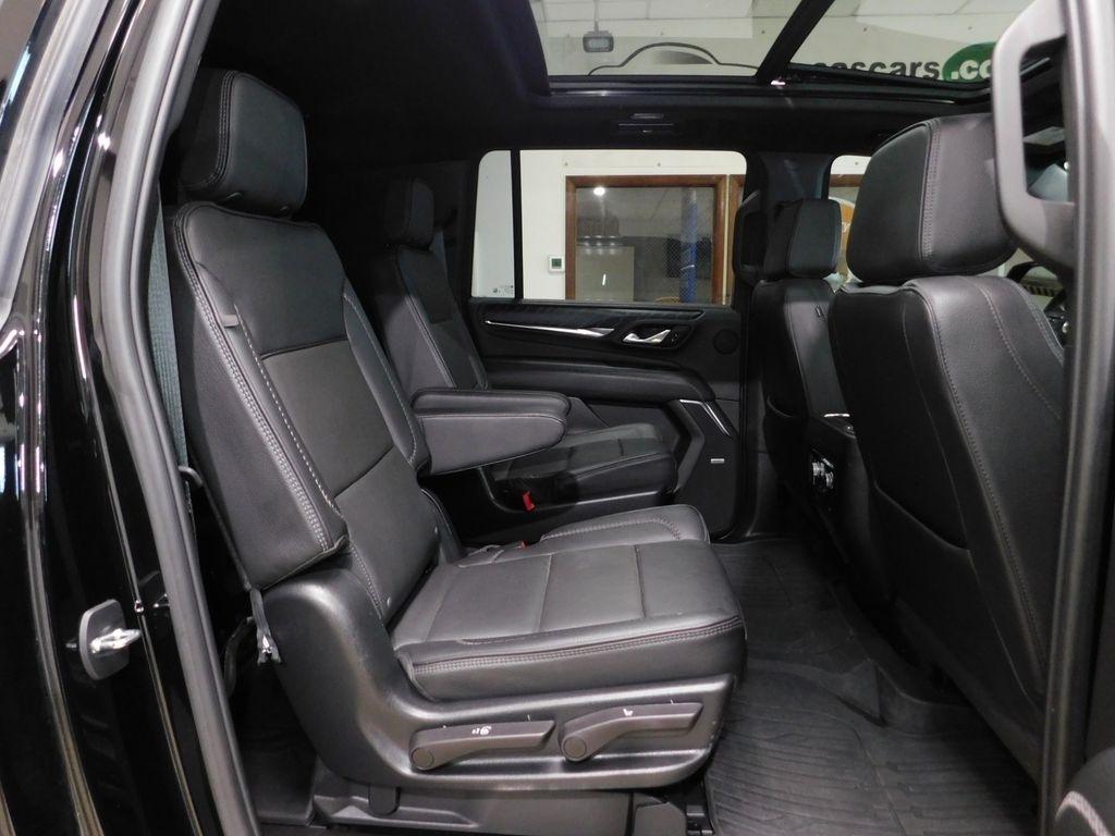 GMC Yukon XL Denali 4WD 2023