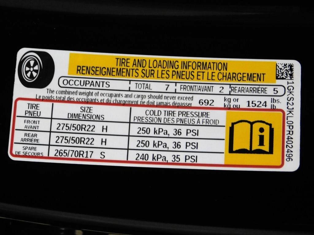 GMC Yukon XL Denali 4WD 2023