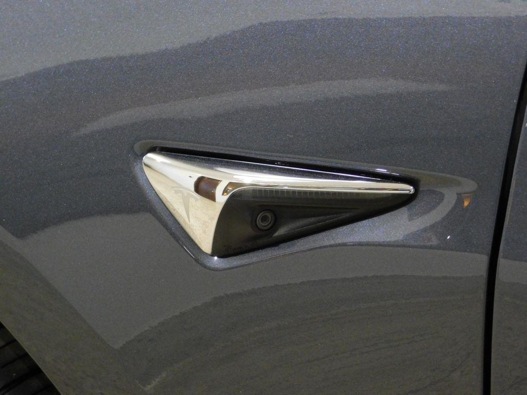 Tesla Model 3 Long Range 2020