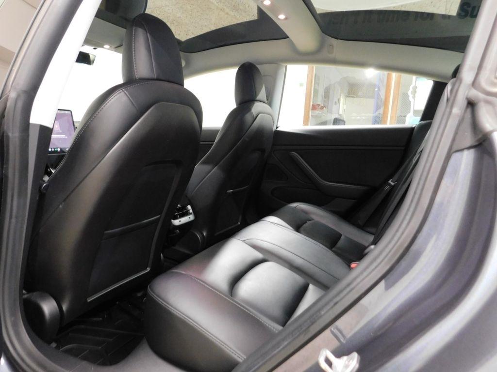 Tesla Model 3 Long Range 2020
