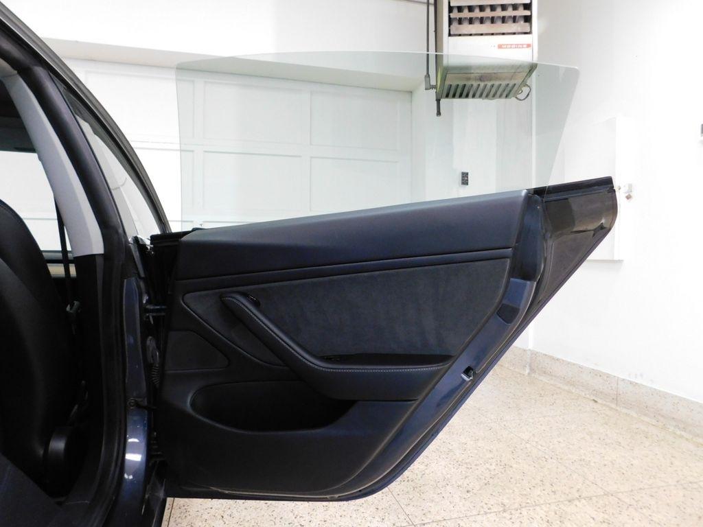 Tesla Model 3 Long Range 2020