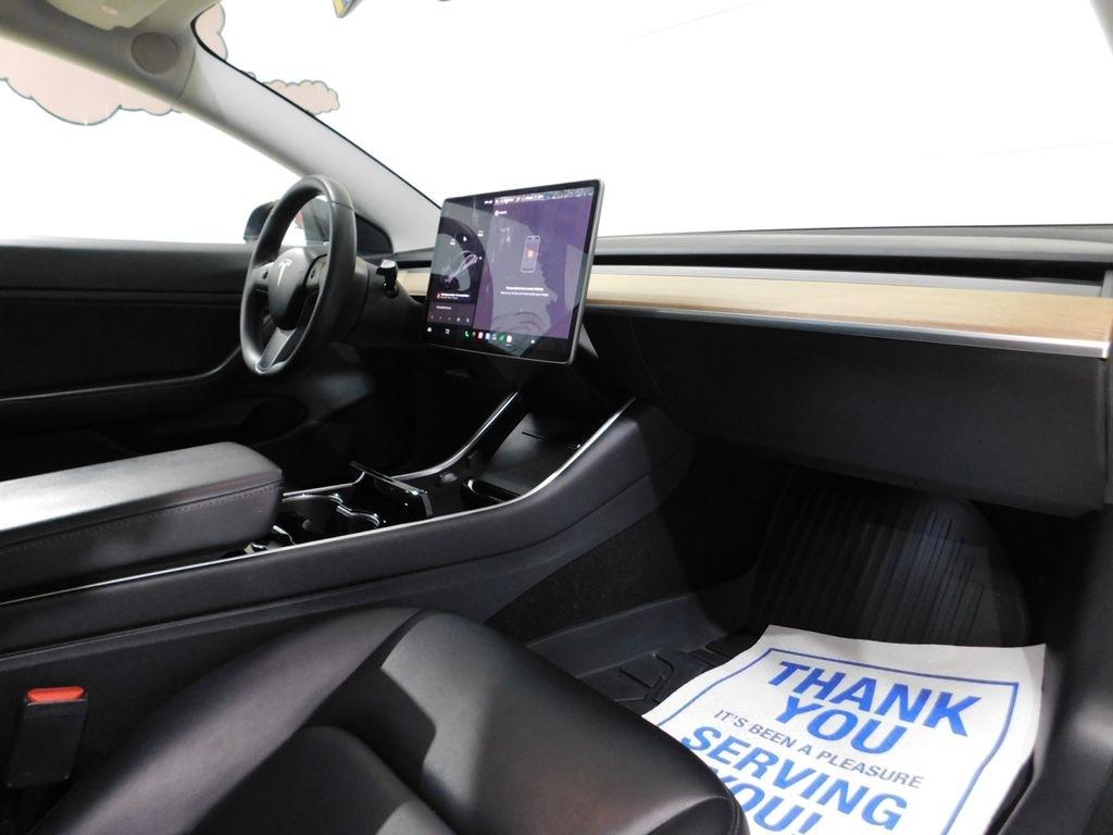 Tesla Model 3 Long Range 2020