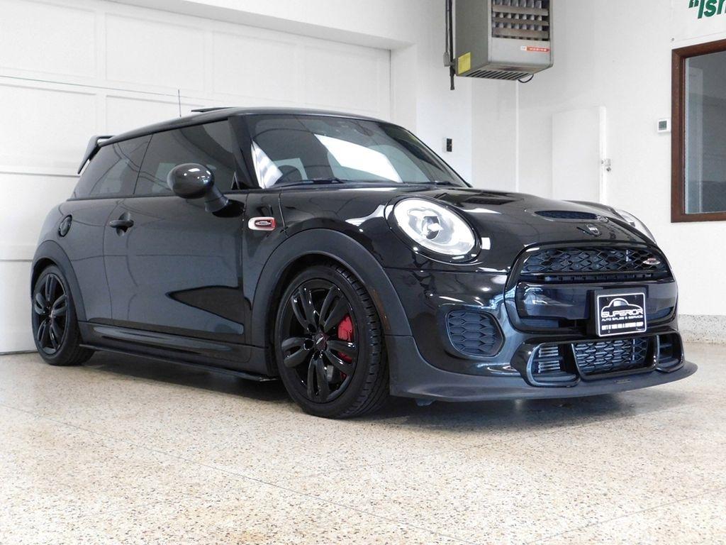 MINI Cooper John Cooper Works 2017