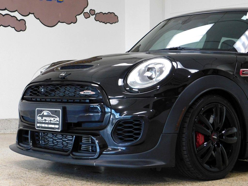 MINI Cooper John Cooper Works 2017