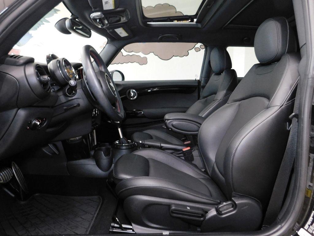 MINI Cooper John Cooper Works 2017