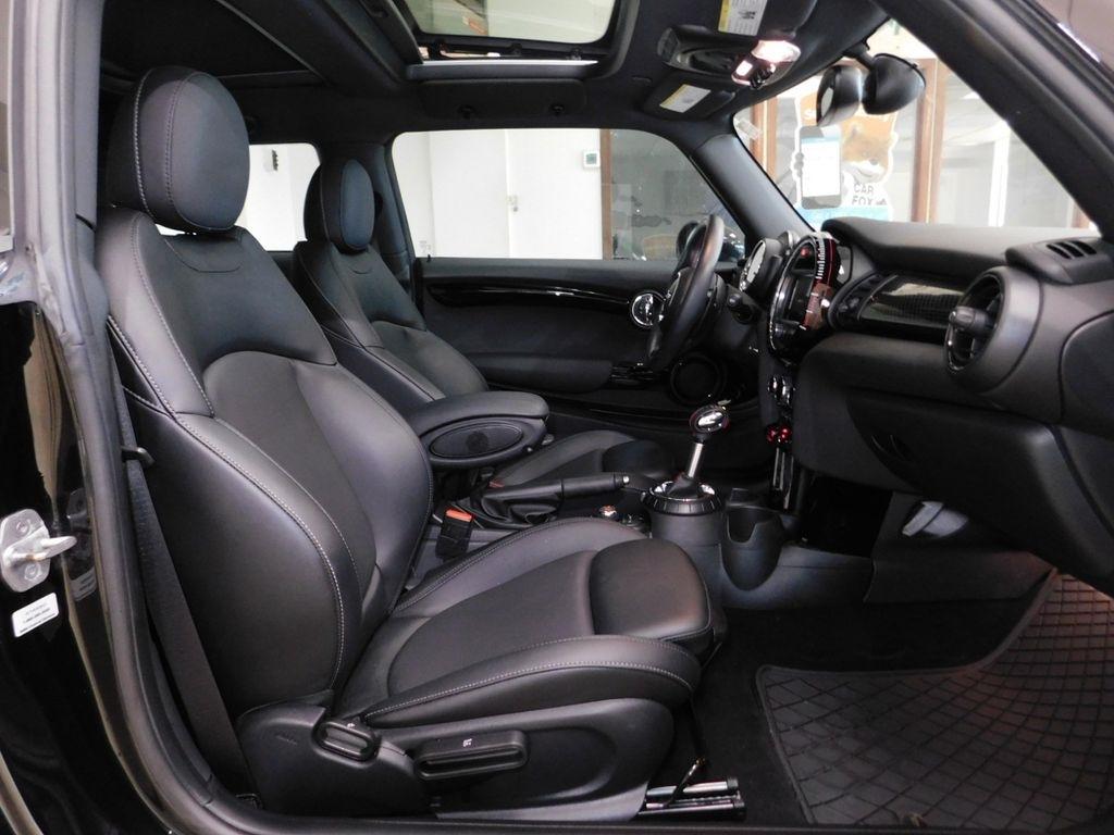 MINI Cooper John Cooper Works 2017