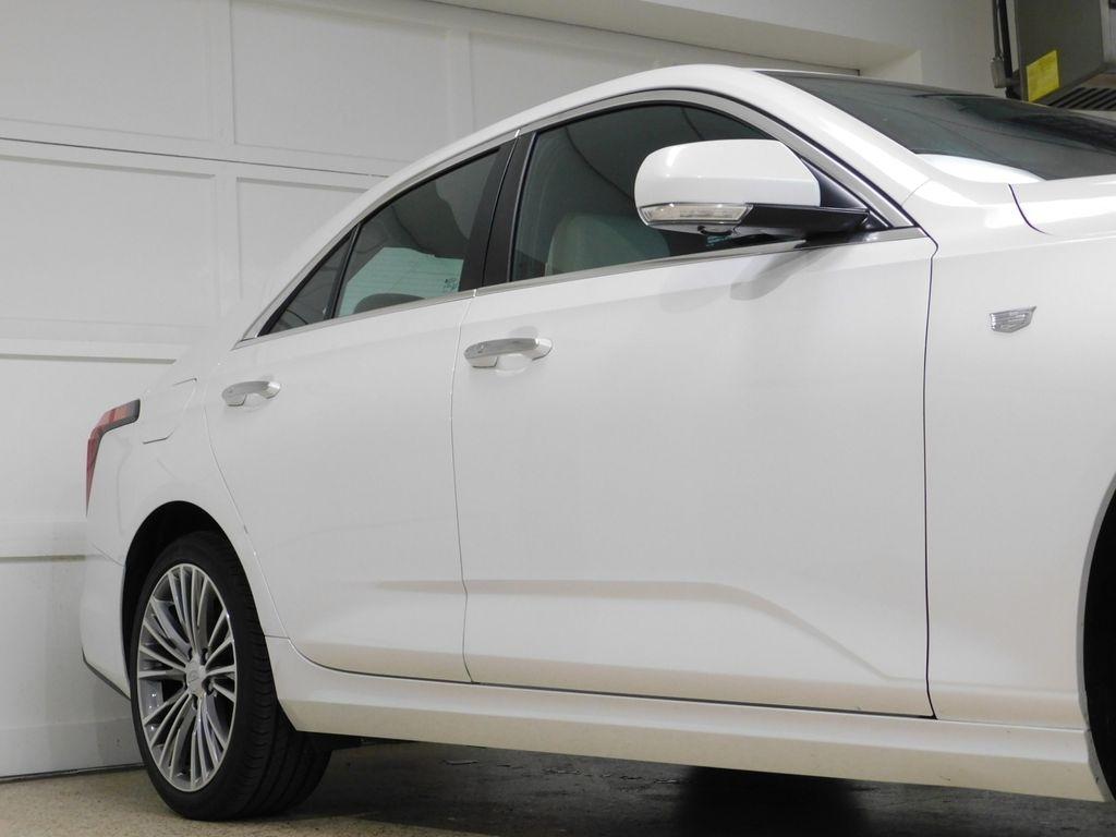 Cadillac CT4 Premium Luxury 2022
