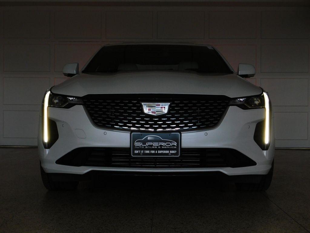 Cadillac CT4 Premium Luxury 2022