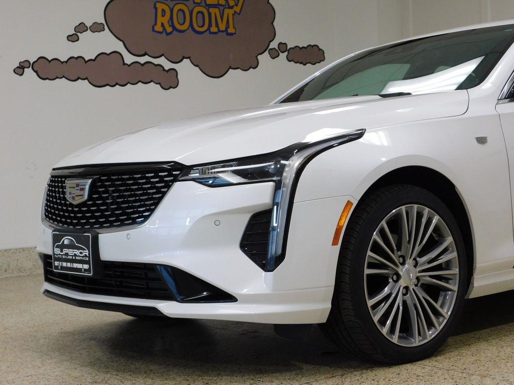 Cadillac CT4 Premium Luxury 2022