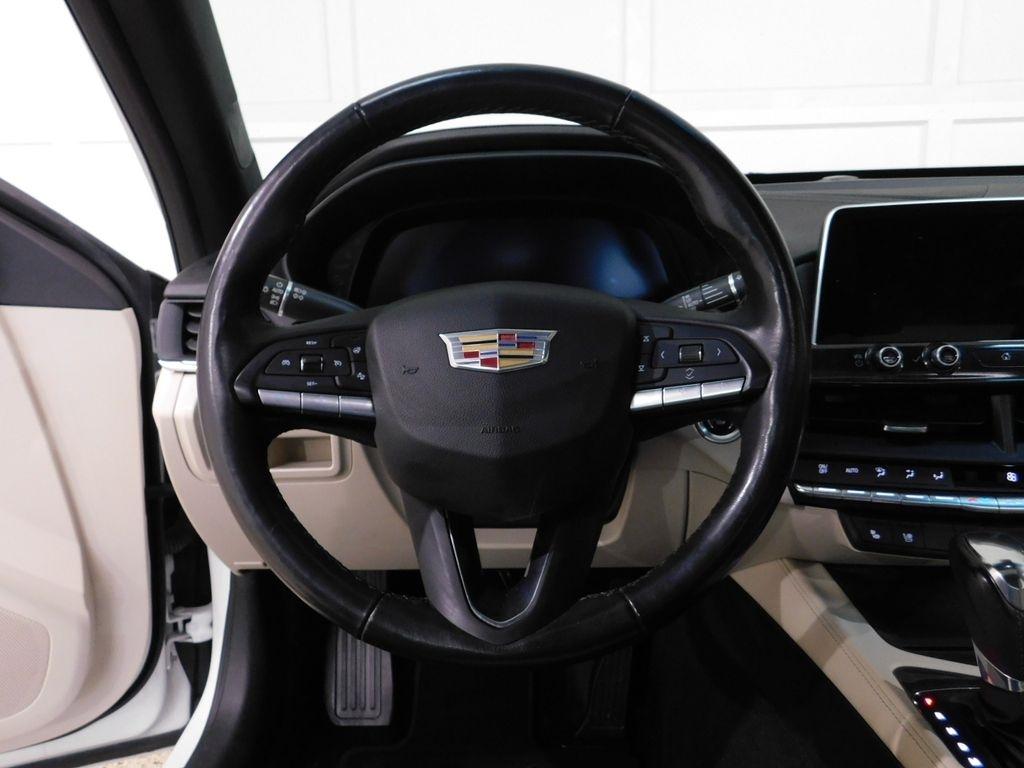 Cadillac CT4 Premium Luxury 2022