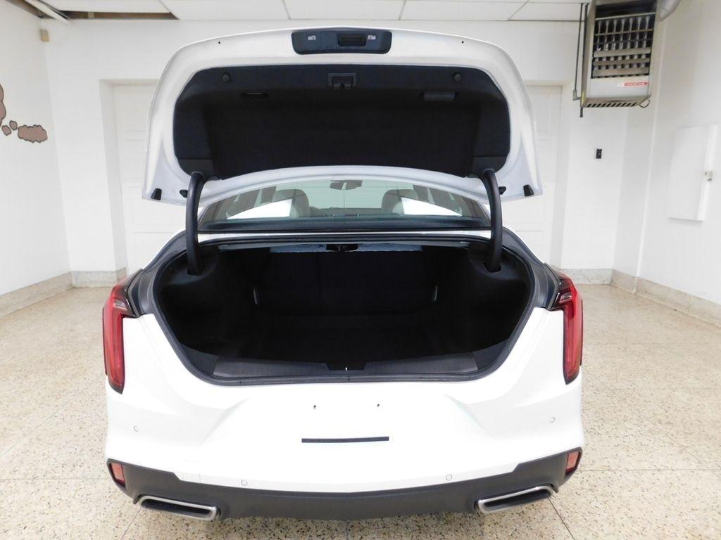 Cadillac CT4 Premium Luxury 2022
