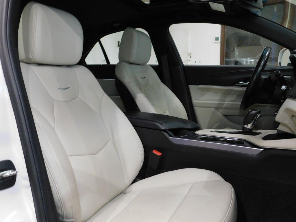 Cadillac CT4 Premium Luxury 2022