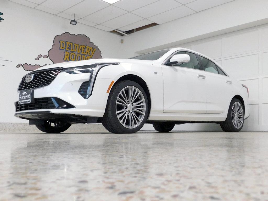 Cadillac CT4 Premium Luxury 2022