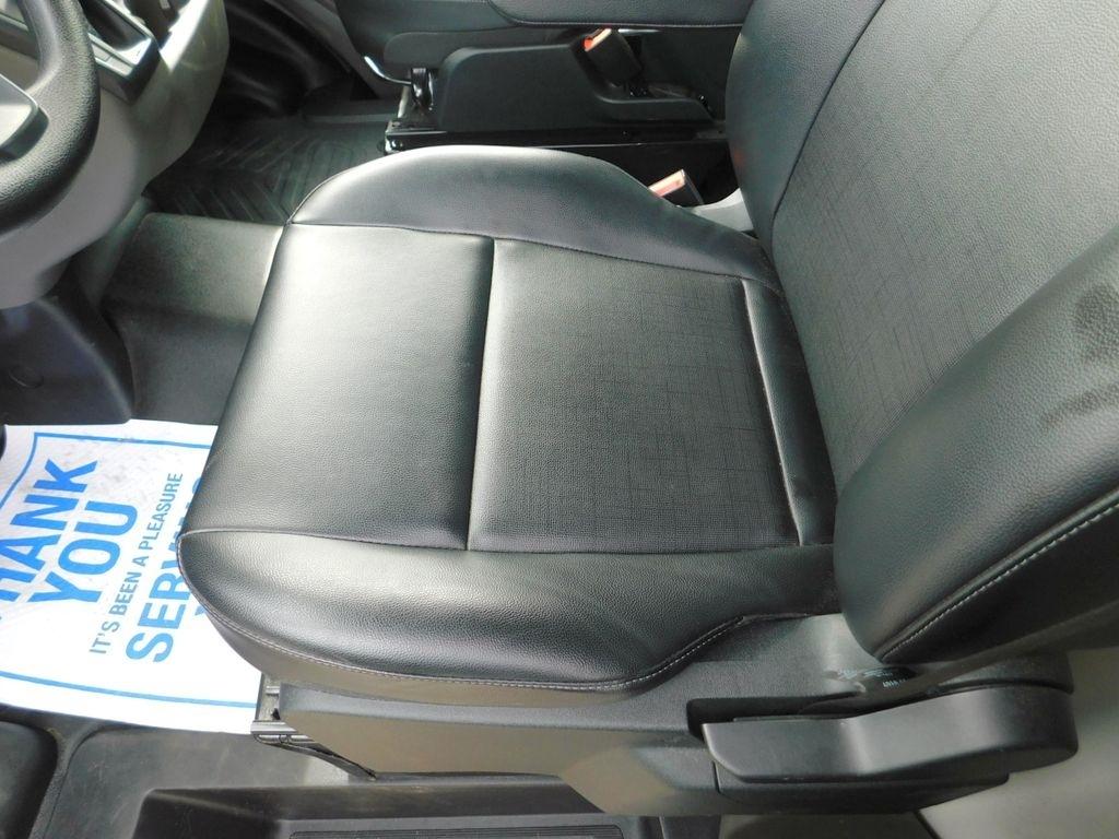 Ford Transit 250 Van High Roof w/Sliding Pass. 148-in. WB EL 2025