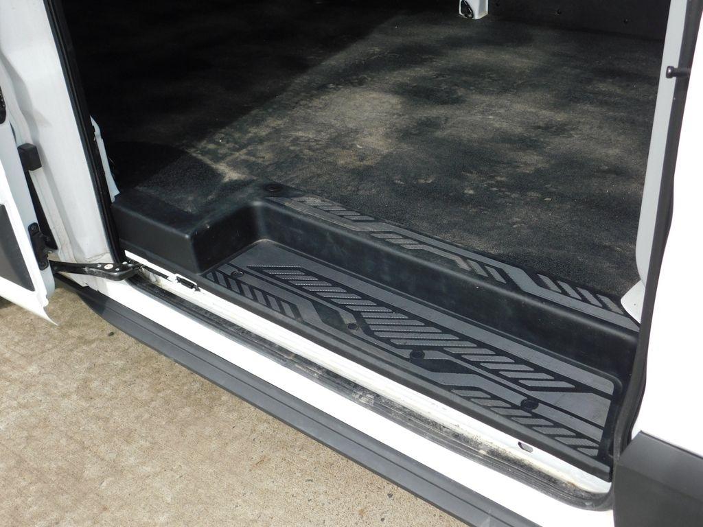 Ford Transit 250 Van High Roof w/Sliding Pass. 148-in. WB EL 2025
