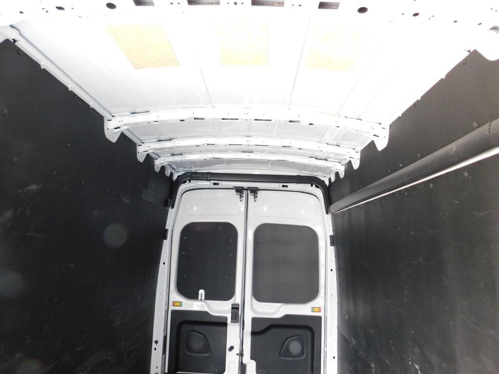 Ford Transit 250 Van High Roof w/Sliding Pass. 148-in. WB EL 2025