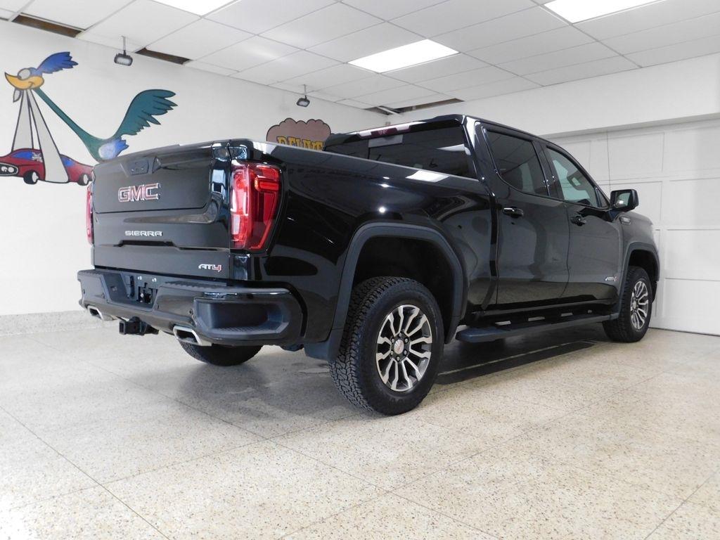 GMC Sierra 1500 AT4 Crew Cab Long Box 4WD 2021