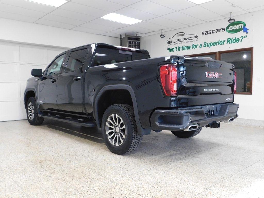 GMC Sierra 1500 AT4 Crew Cab Long Box 4WD 2021
