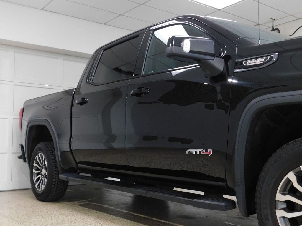 GMC Sierra 1500 AT4 Crew Cab Long Box 4WD 2021