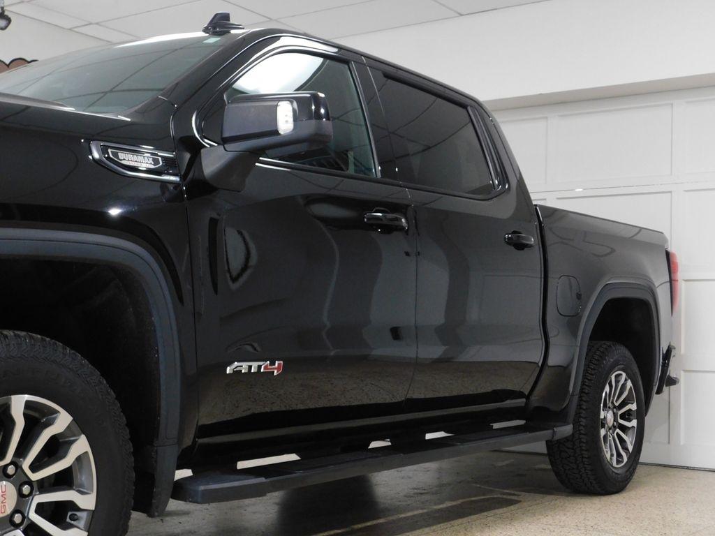 GMC Sierra 1500 AT4 Crew Cab Long Box 4WD 2021