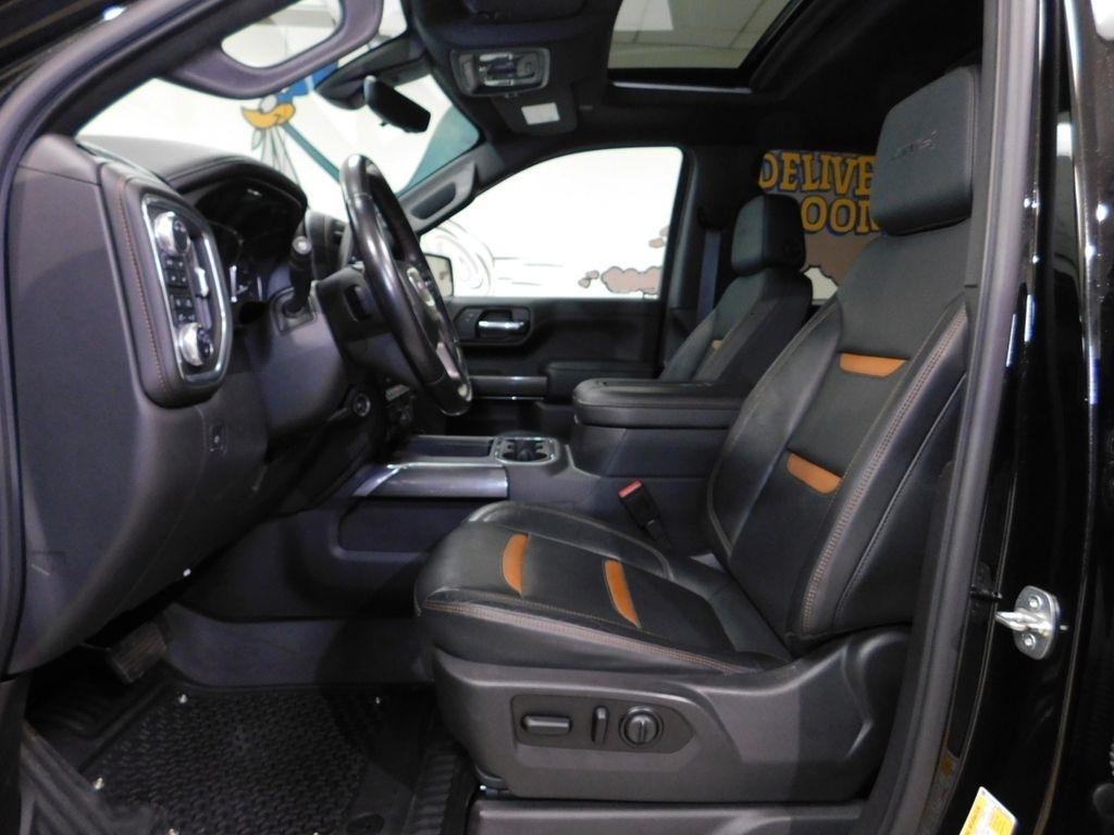 GMC Sierra 1500 AT4 Crew Cab Long Box 4WD 2021