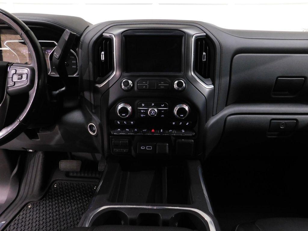 GMC Sierra 1500 AT4 Crew Cab Long Box 4WD 2021