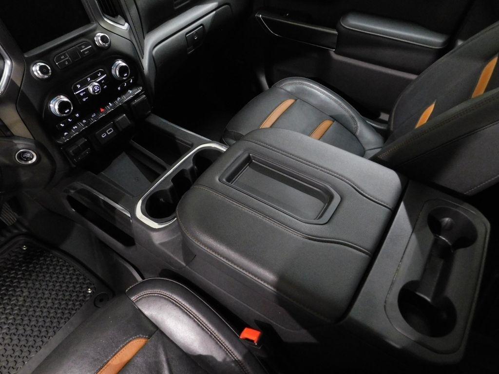 GMC Sierra 1500 AT4 Crew Cab Long Box 4WD 2021