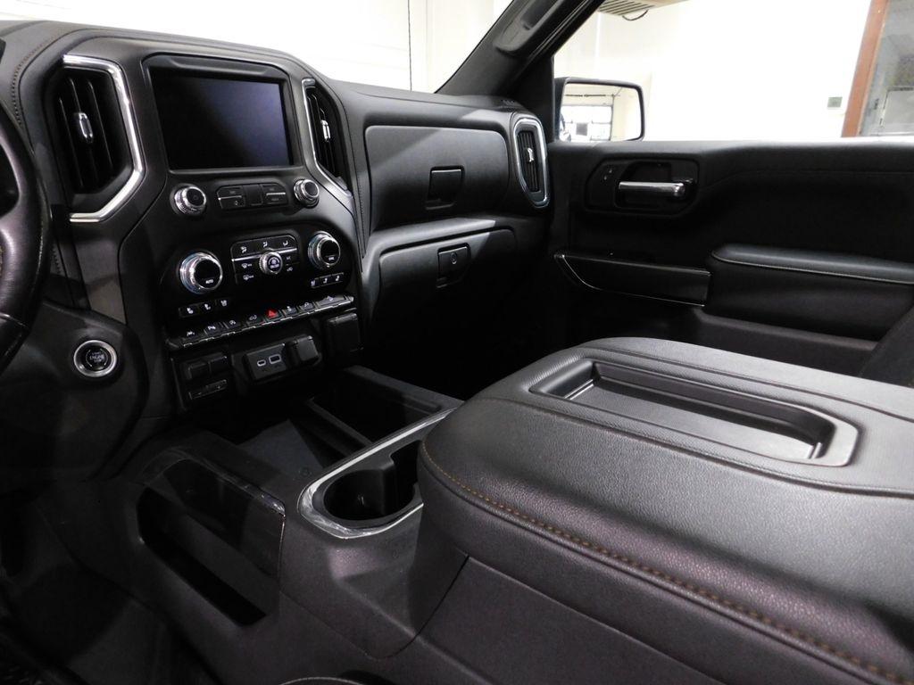 GMC Sierra 1500 AT4 Crew Cab Long Box 4WD 2021