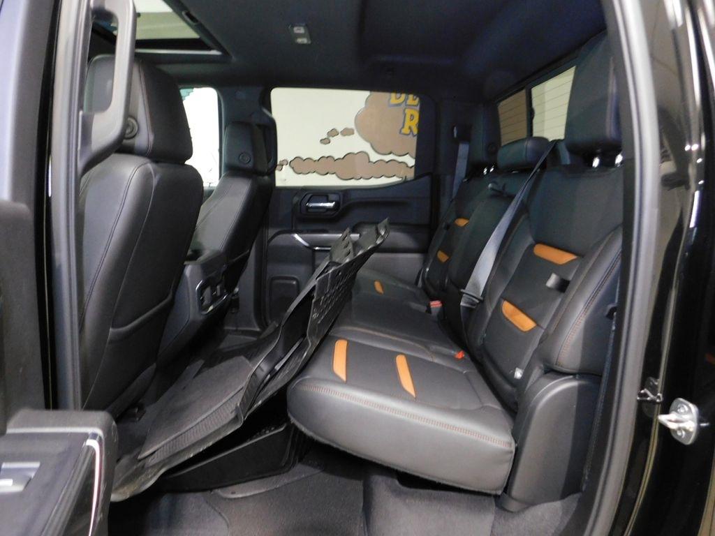 GMC Sierra 1500 AT4 Crew Cab Long Box 4WD 2021