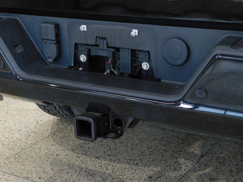 GMC Sierra 1500 AT4 Crew Cab Long Box 4WD 2021
