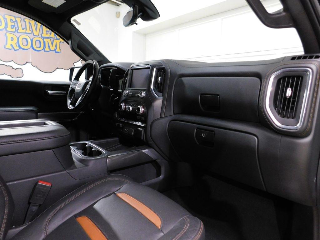GMC Sierra 1500 AT4 Crew Cab Long Box 4WD 2021