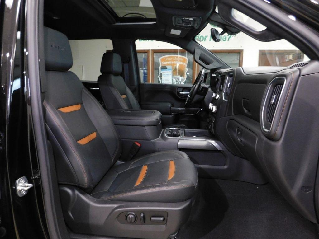 GMC Sierra 1500 AT4 Crew Cab Long Box 4WD 2021
