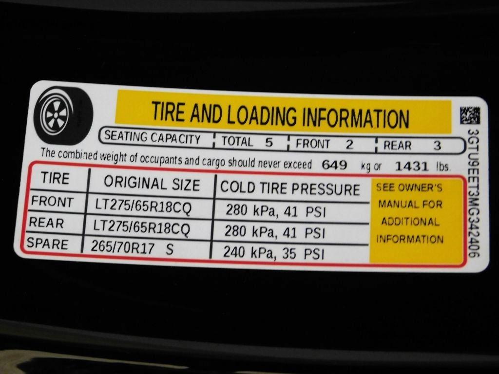 GMC Sierra 1500 AT4 Crew Cab Long Box 4WD 2021