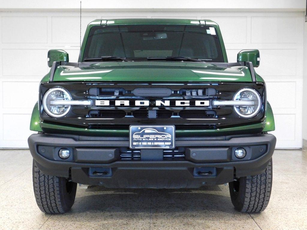Ford Bronco Outer Banks 4-Door 2025