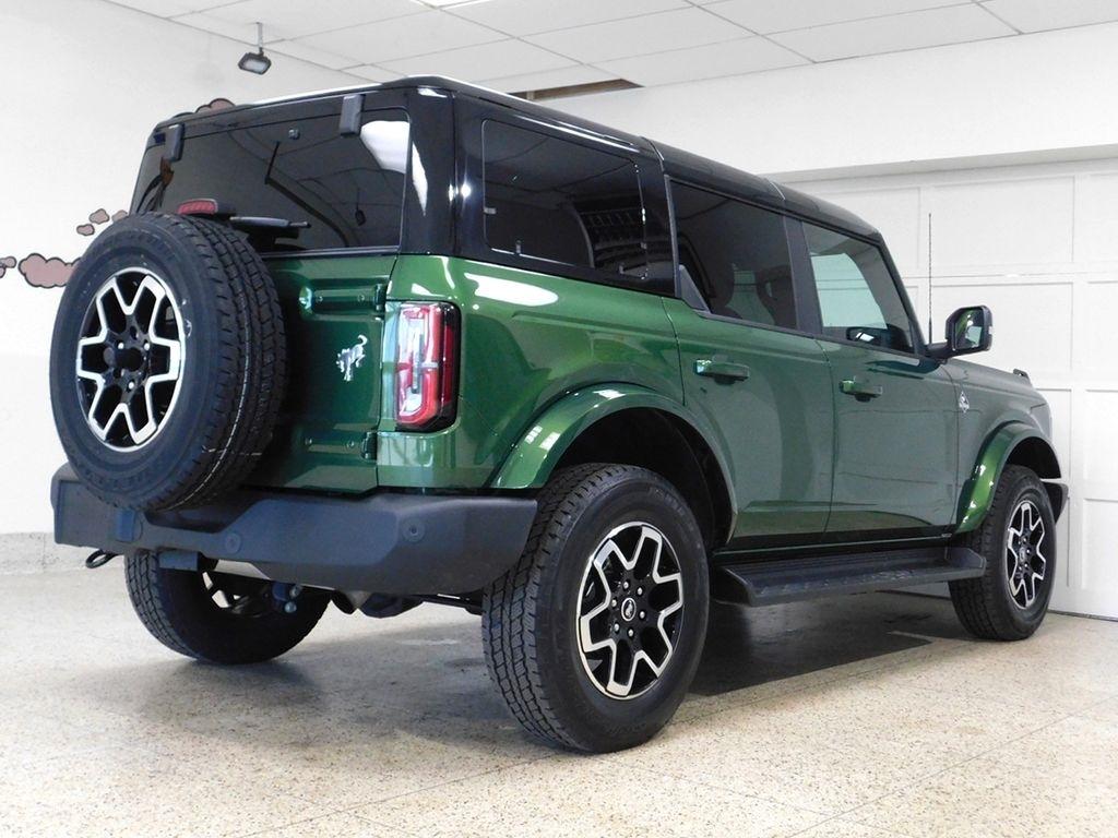 Ford Bronco Outer Banks 4-Door 2025