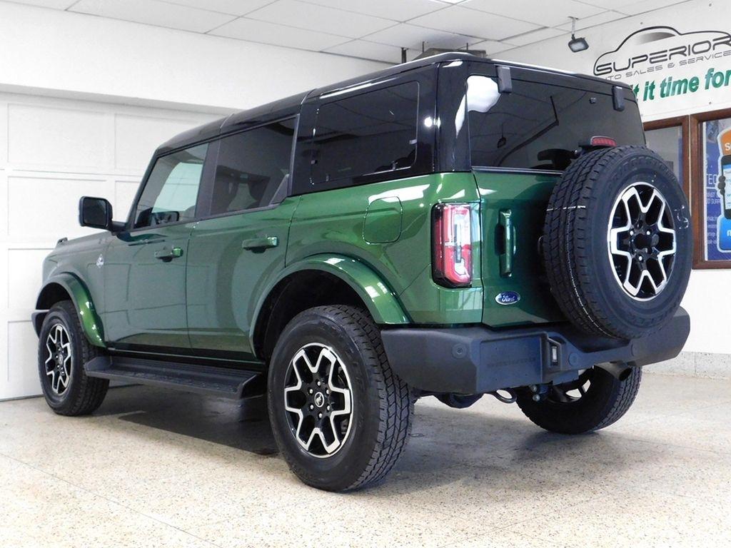 Ford Bronco Outer Banks 4-Door 2025