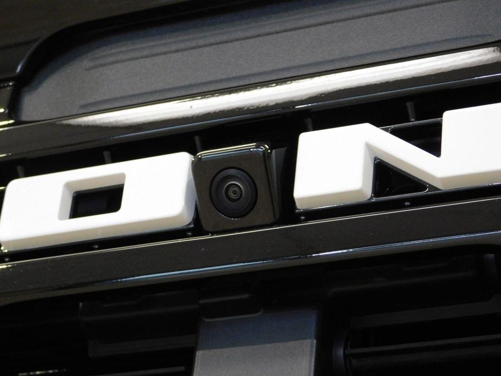 Ford Bronco Outer Banks 4-Door 2025