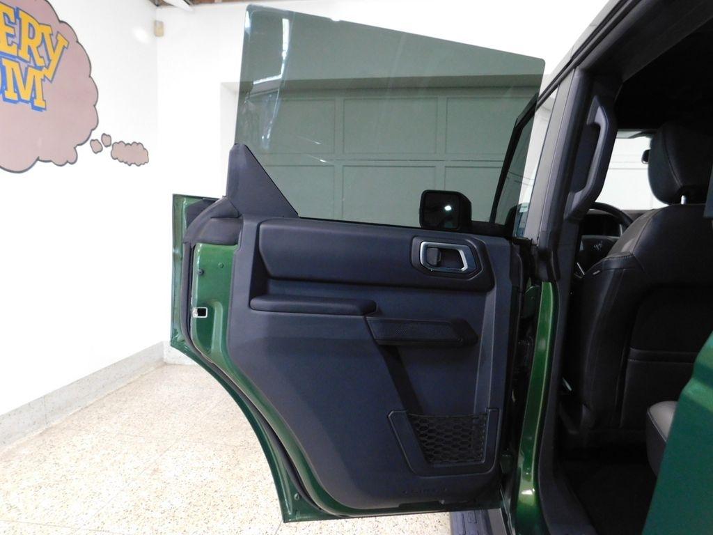 Ford Bronco Outer Banks 4-Door 2025